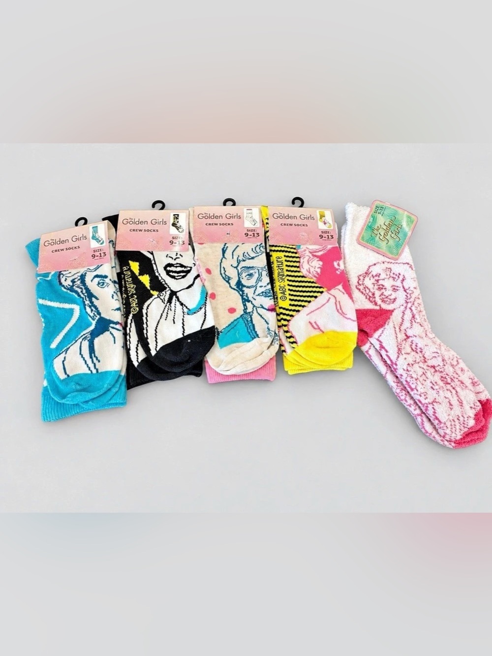 Golden Girls Crew Socks Girls 9-11 NWT